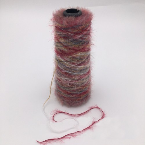 High Quality Polyester Special Fancy Feather Yarn Knit Hand Knitting Eyelash Fluffy Yarn Skein