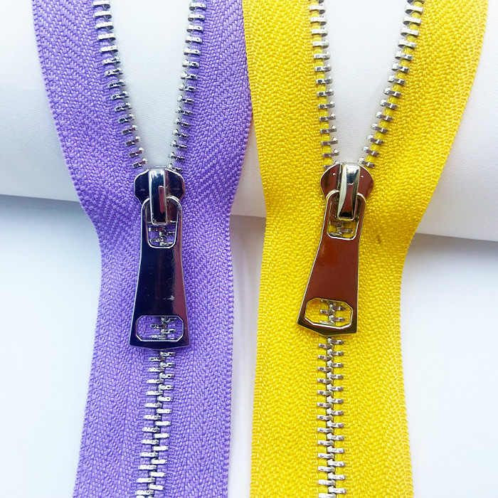Wholesale Cheap Colorful reversed #5 Metal zipper Brass Teeth Silver color Open-End Long Zipper