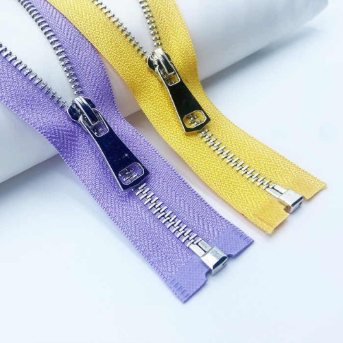 Wholesale Cheap Colorful reversed #5 Metal zipper Brass Teeth Silver color Open-End Long Zipper
